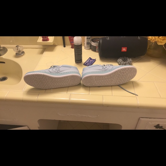 Selling converse fastbreak - Picture 3 of 4